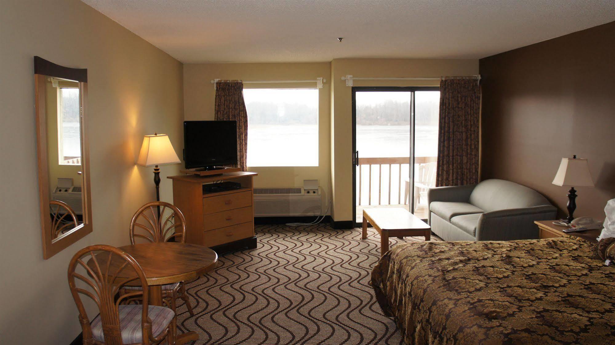 Waterbird Lakeside Inn Chesterton Εξωτερικό φωτογραφία